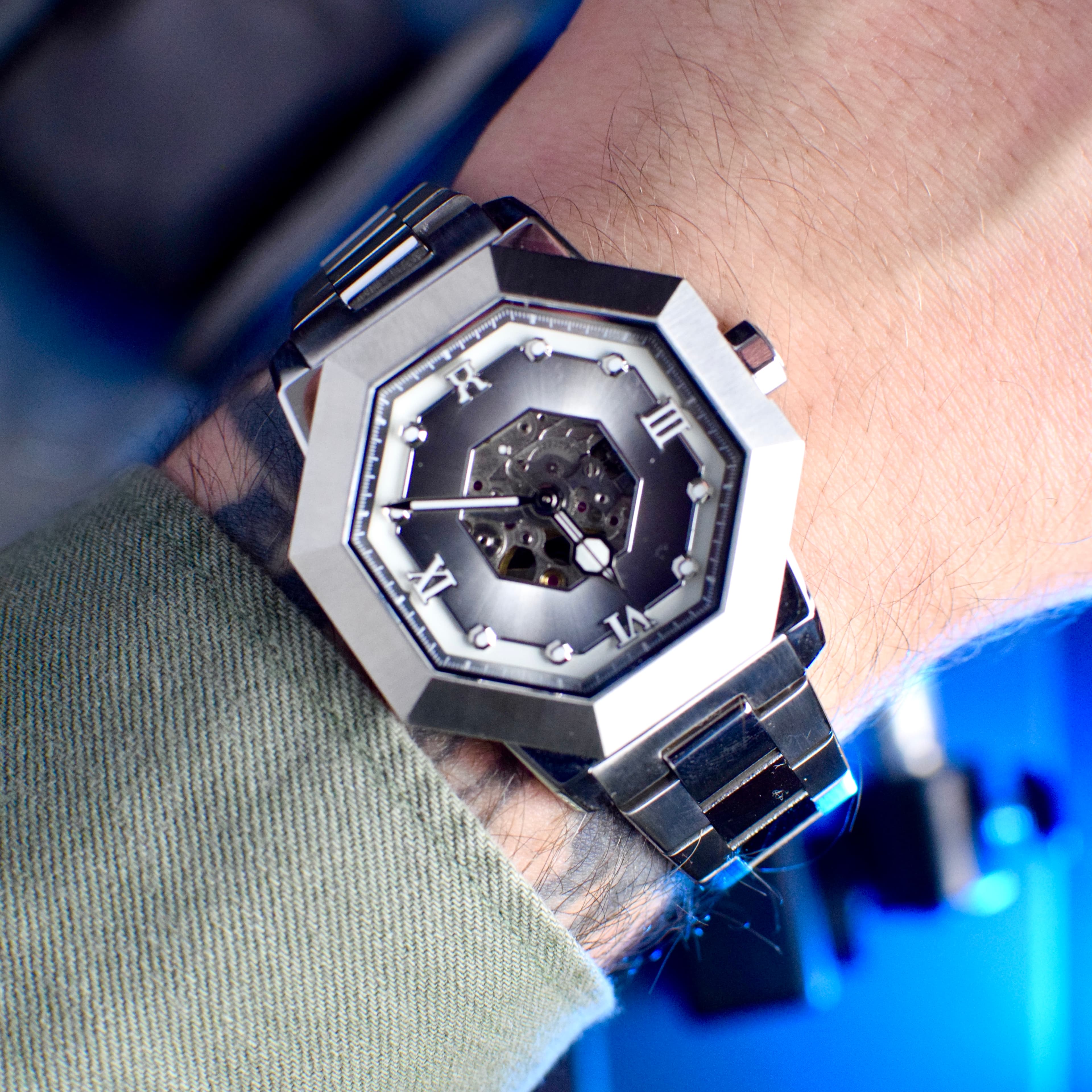 ORATA Genesis watch detail 1