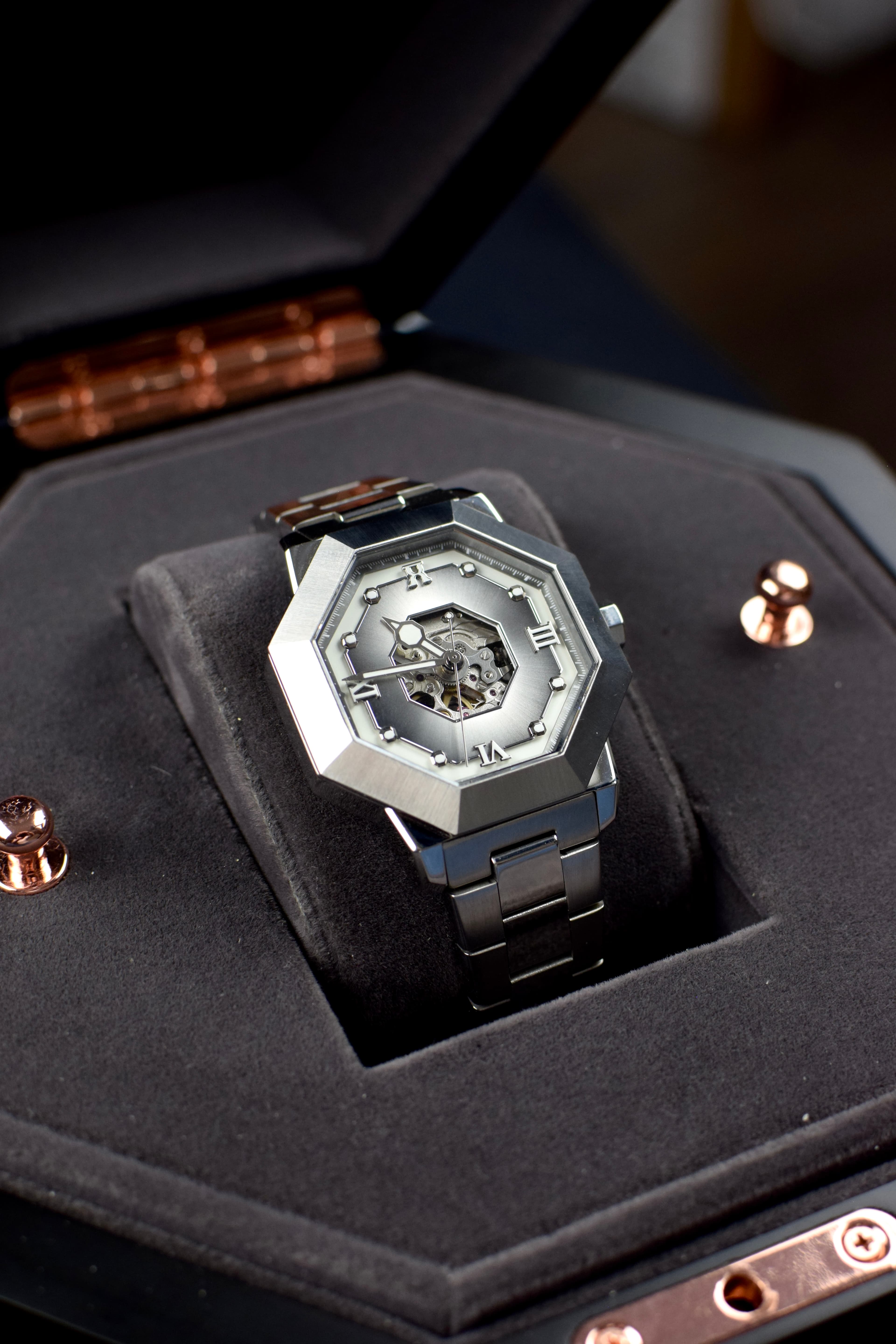 ORATA Genesis Classic Silver dial variant in presentation box